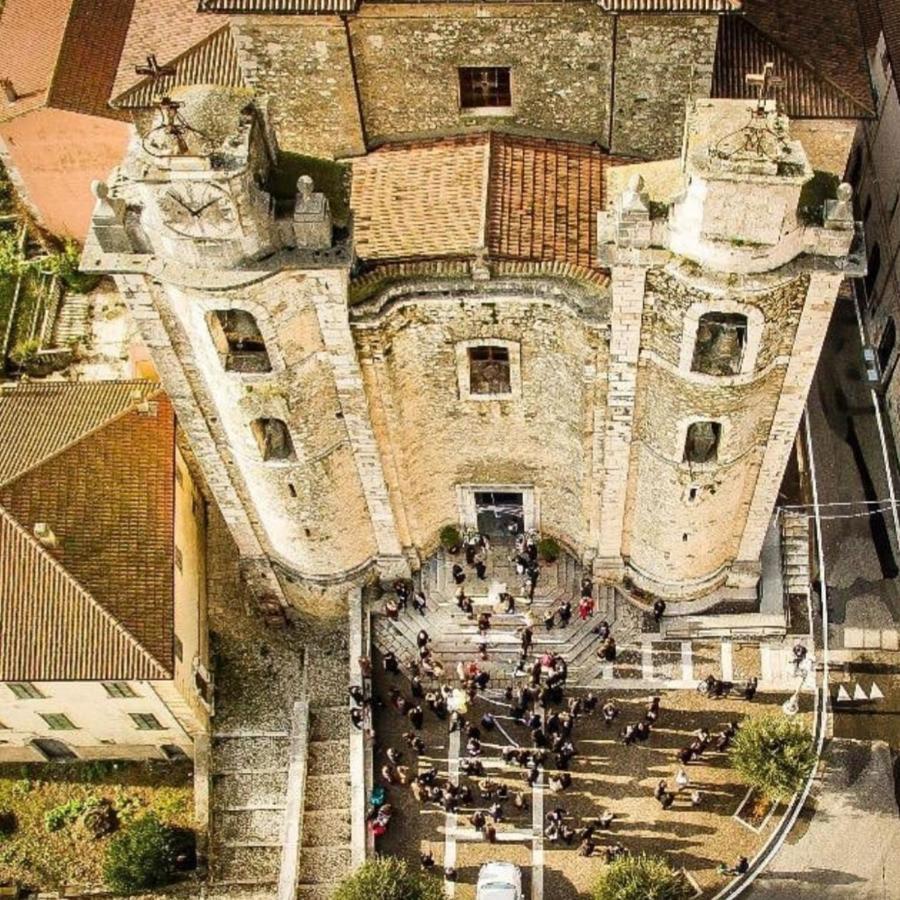 Casa Vacanze Porta Manfredi Arce Bagian luar foto
